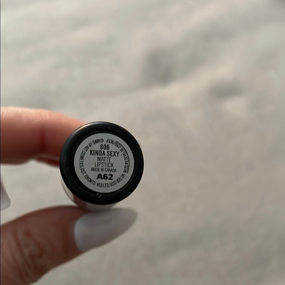 ✨New! MAC Cosmetics Matte Lipstick in Kinda Sexy - Picture 7 of 9